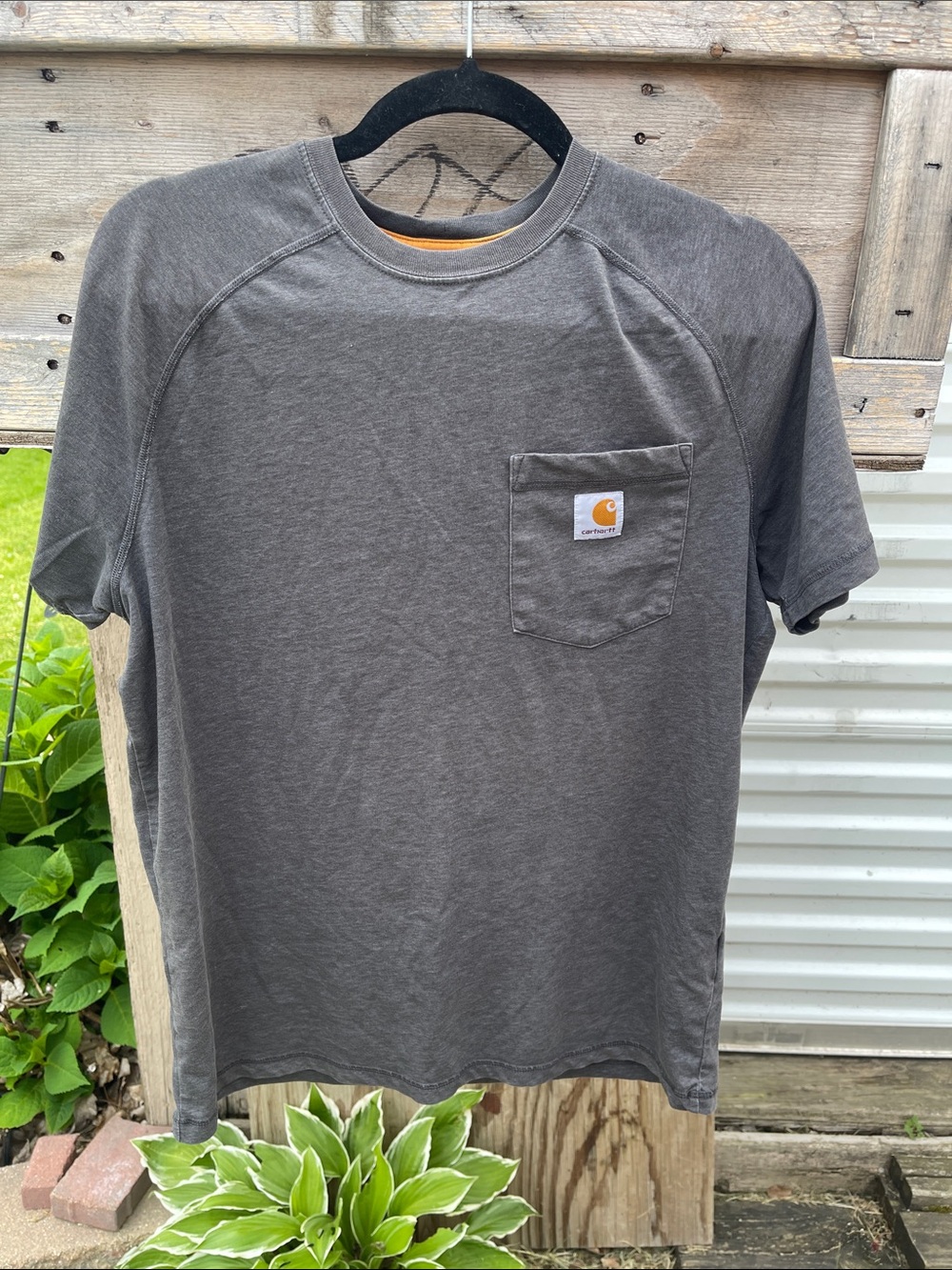 Carhartt Men’s Light Heather Gray Short-Sleeve Pocket Tee with Yellow Trim sizeM